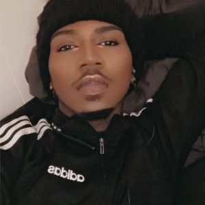 Meet your Posher, Micheal